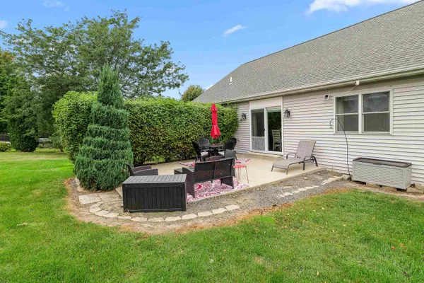 $457,900 | W11025 Glen Drive, Beaver Dam, WI 53916