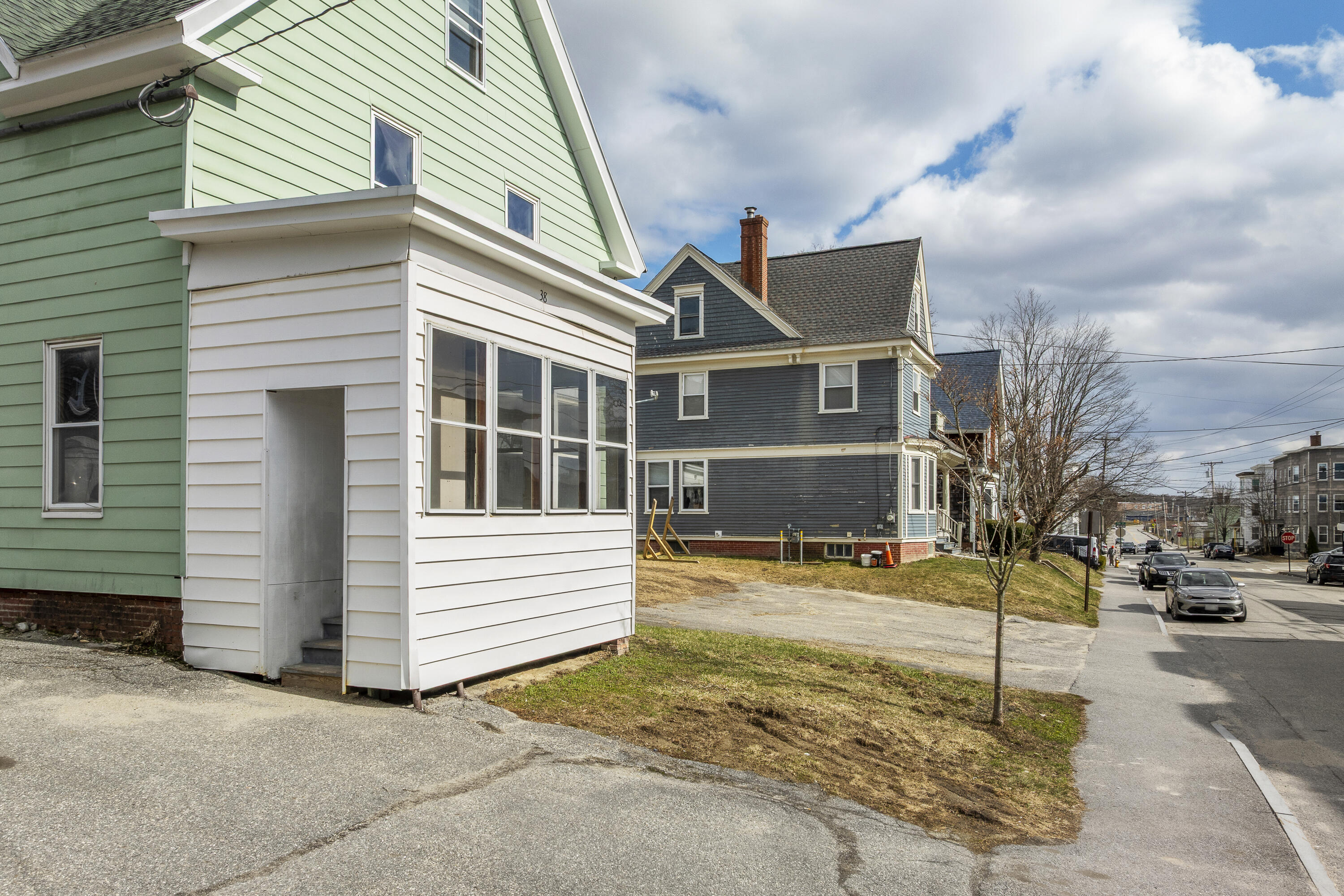 38 Jefferson Street Lewiston, ME 04240 - Photo 12 of 77 12-38 Jefferson St, Lewiston, ME-TP