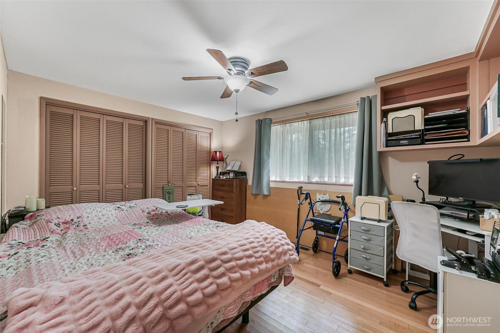 23326 Southeast 199th Street Maple Valley, WA 98038 - Photo 12 of 37