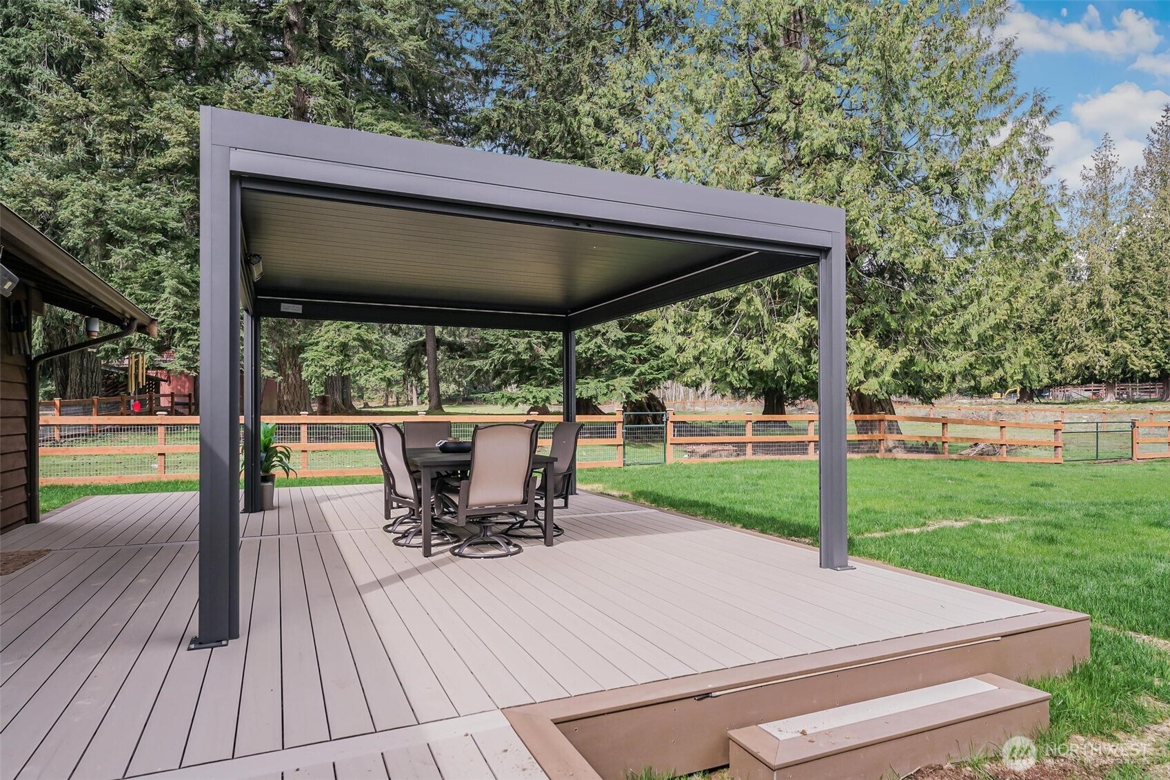 23326 Southeast 199th Street Maple Valley, WA 98038 - Photo 17 of 37