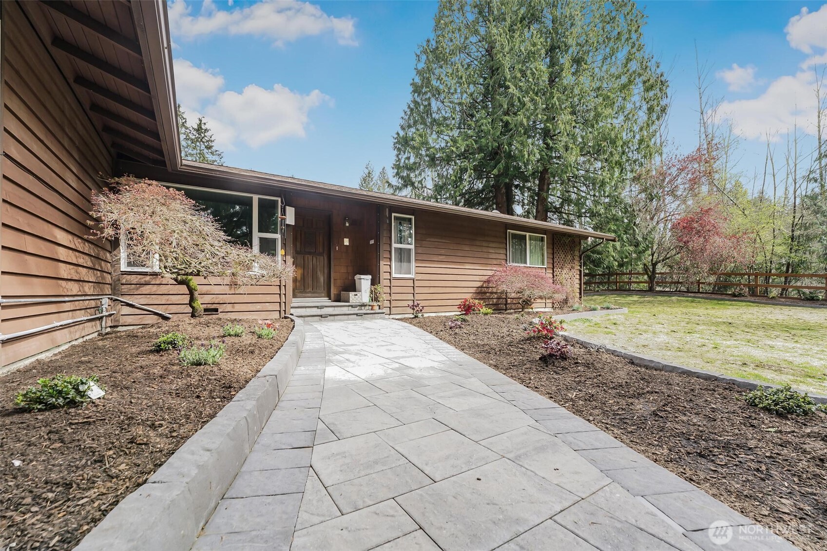 23326 Southeast 199th Street Maple Valley, WA 98038 - Photo 2 of 37