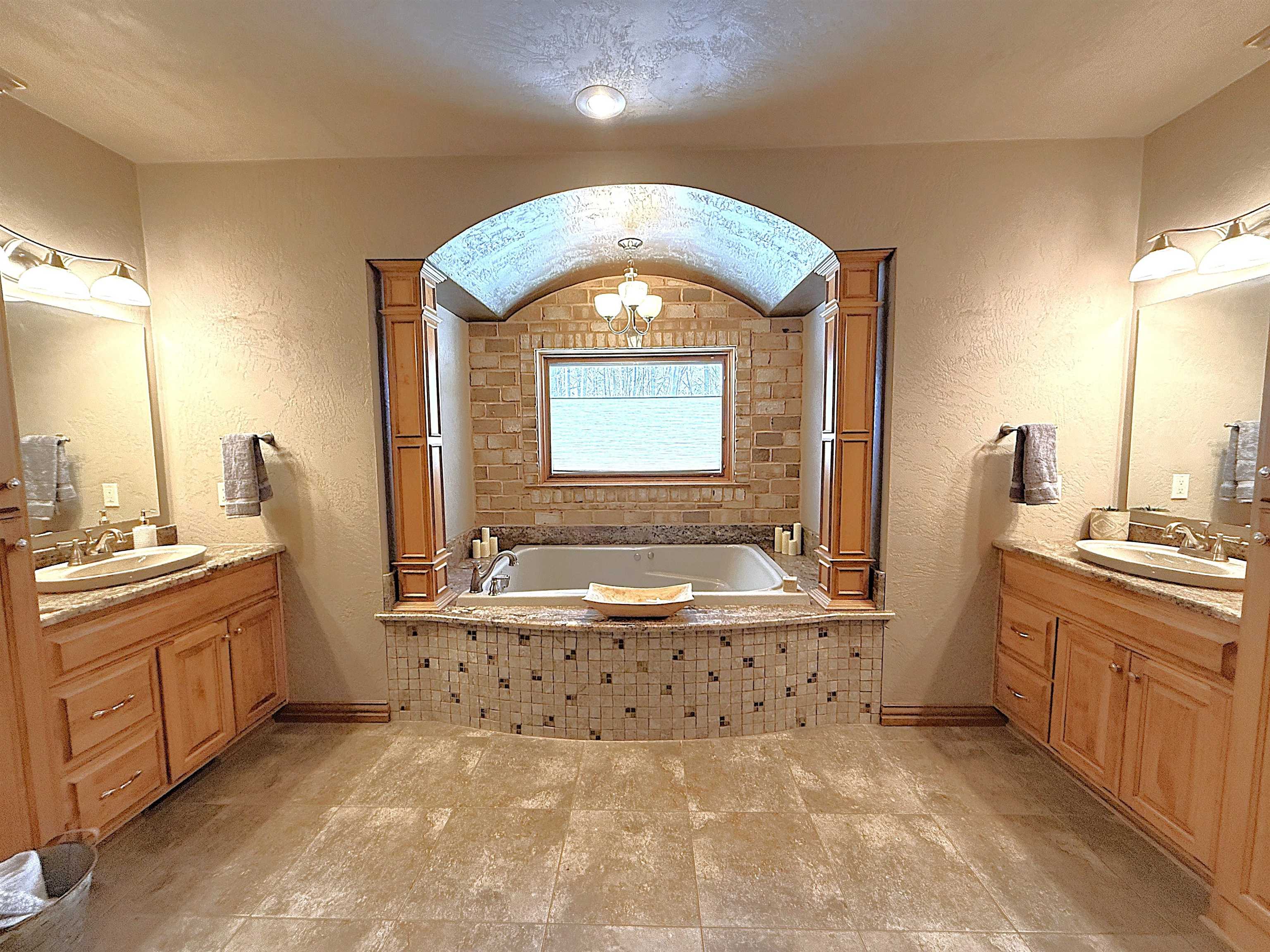448 Harvest Road Green Bay, WI 54302 - Photo 20 of 71
