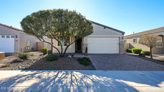 $385,000 | 17887 West Hiddenview Drive, Goodyear, AZ 85338