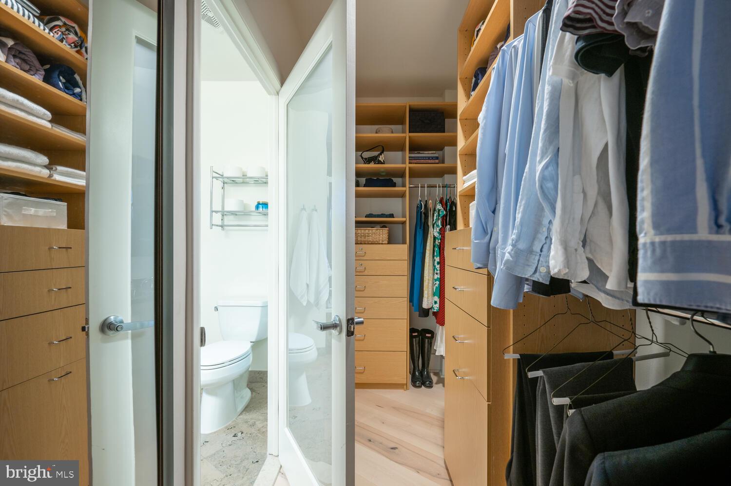 1700 Kalorama Road Northwest, Unit 308 Washington, DC 20009 - Photo 20 of 33 Primary Suite Closet