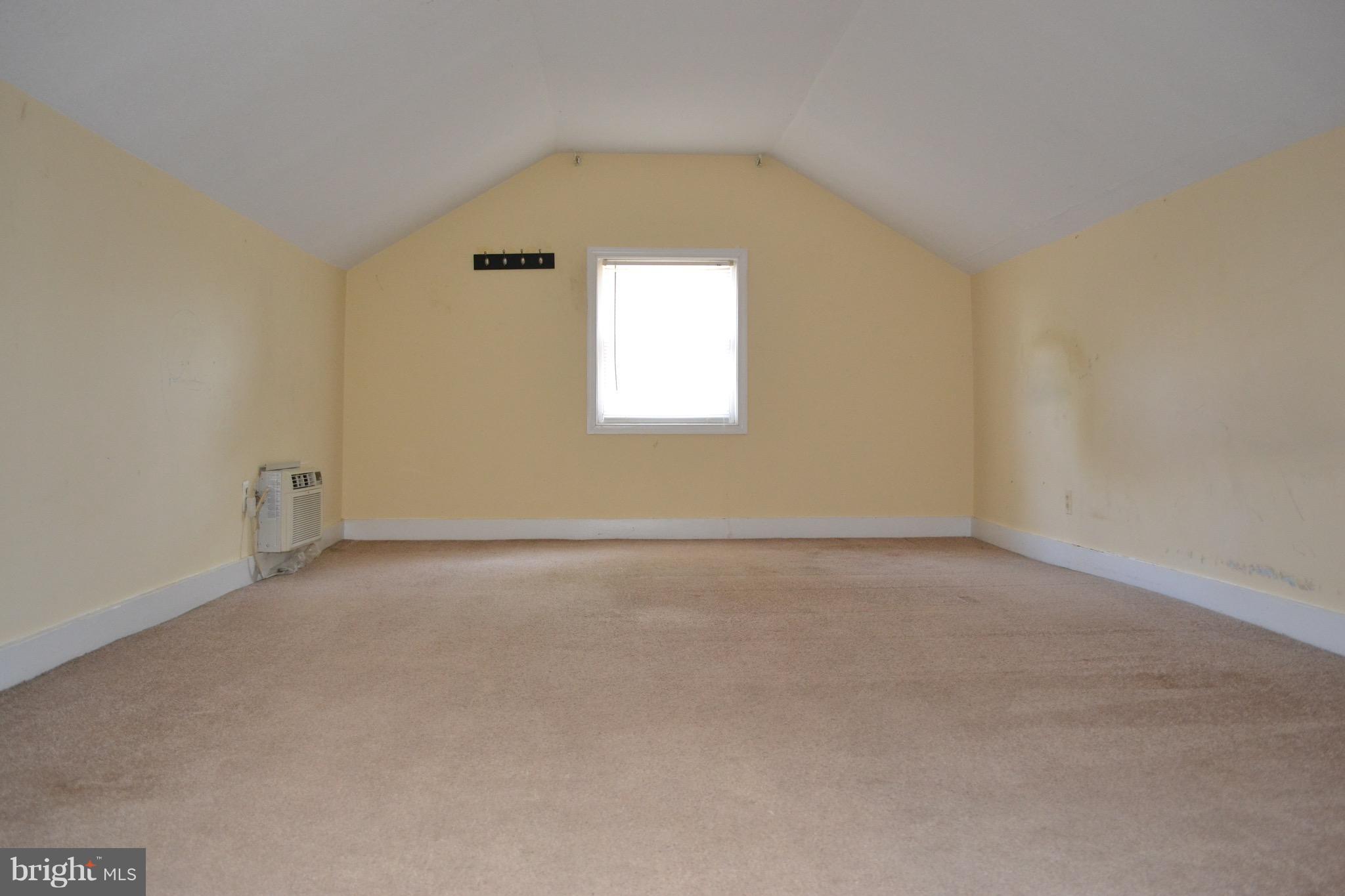 9300 Sanger Street Lorton, VA 22079 - Photo 12 of 16 an empty room with a window