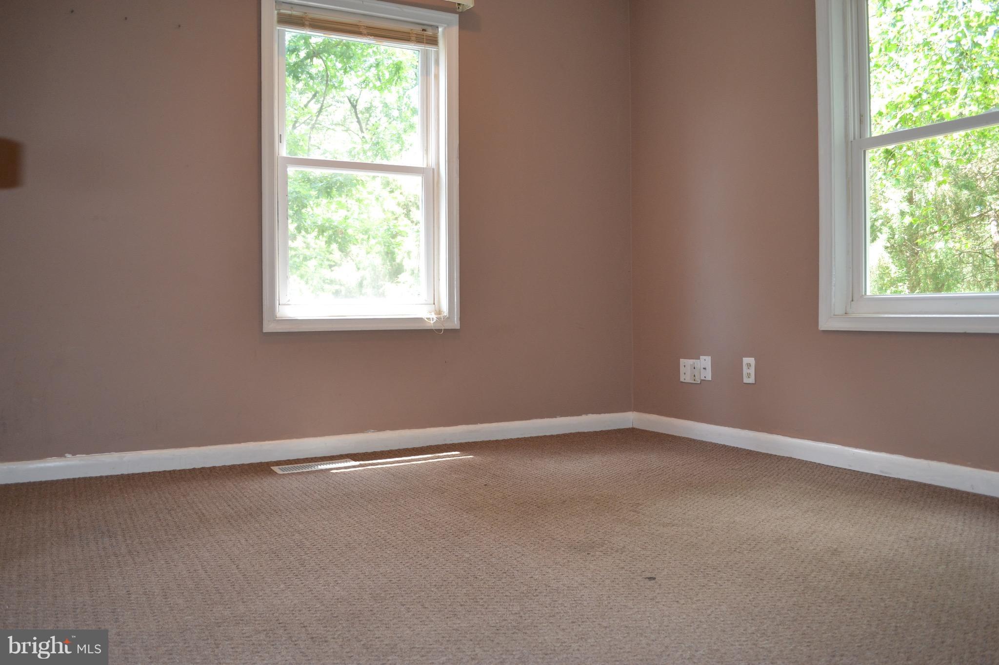 9300 Sanger Street Lorton, VA 22079 - Photo 10 of 16
