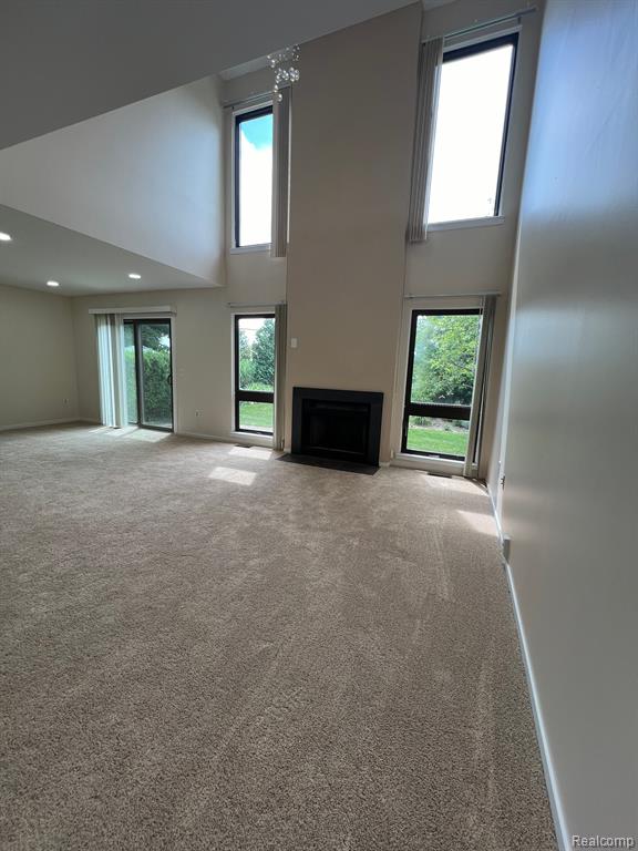 715 Eton Court Rochester Hills, MI 48307 - Photo 4 of 23