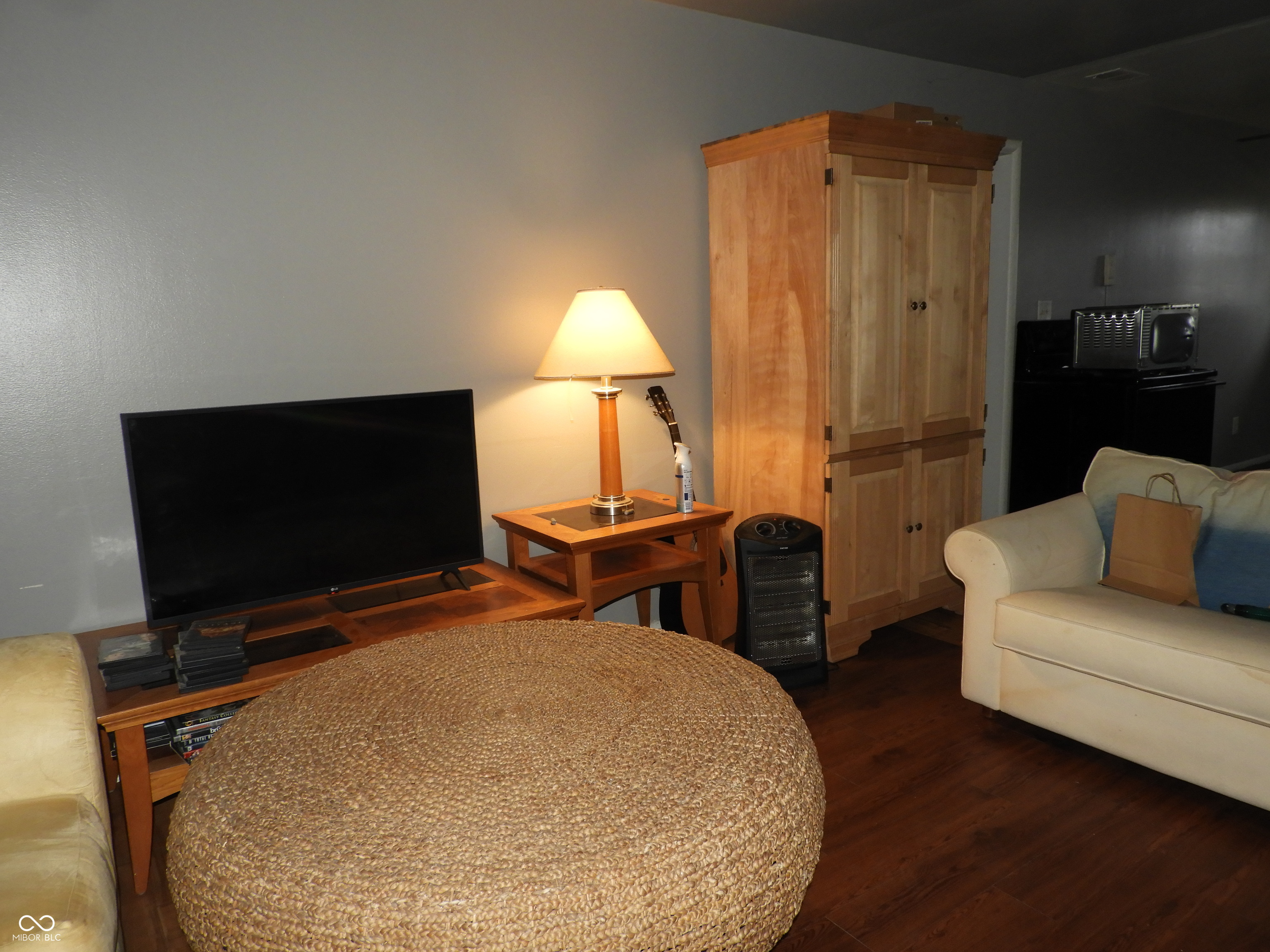 6006 Dickson Road Indianapolis, IN 46226 - Photo 17 of 58 Gallery Image 17