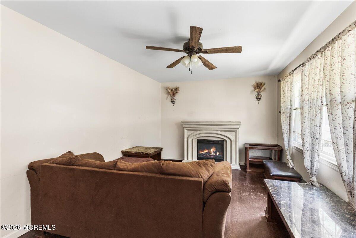 6 Rising Sun Tavern Road Millstone Township, NJ 08510 - Photo 7 of 46 12-Living Room