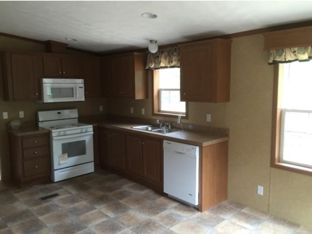 389 Chadbourne Ridge Road Waterboro, ME 04061 - Photo 2 of 20 Gallery Image 2