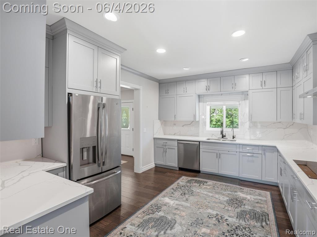 879 North Hacker Road Howell, MI 48843 - Photo 23 of 54