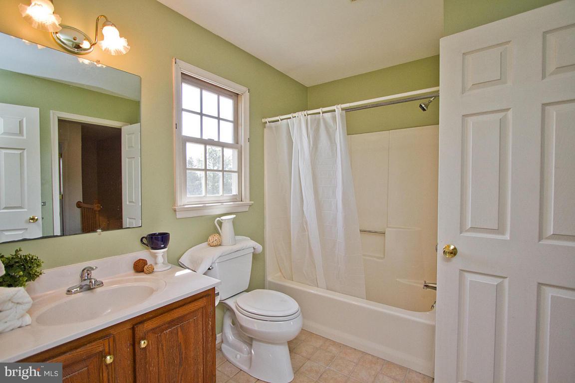 435 Blake Terrace Manheim, PA 17545 - Photo 22 of 54 Gallery Image 22