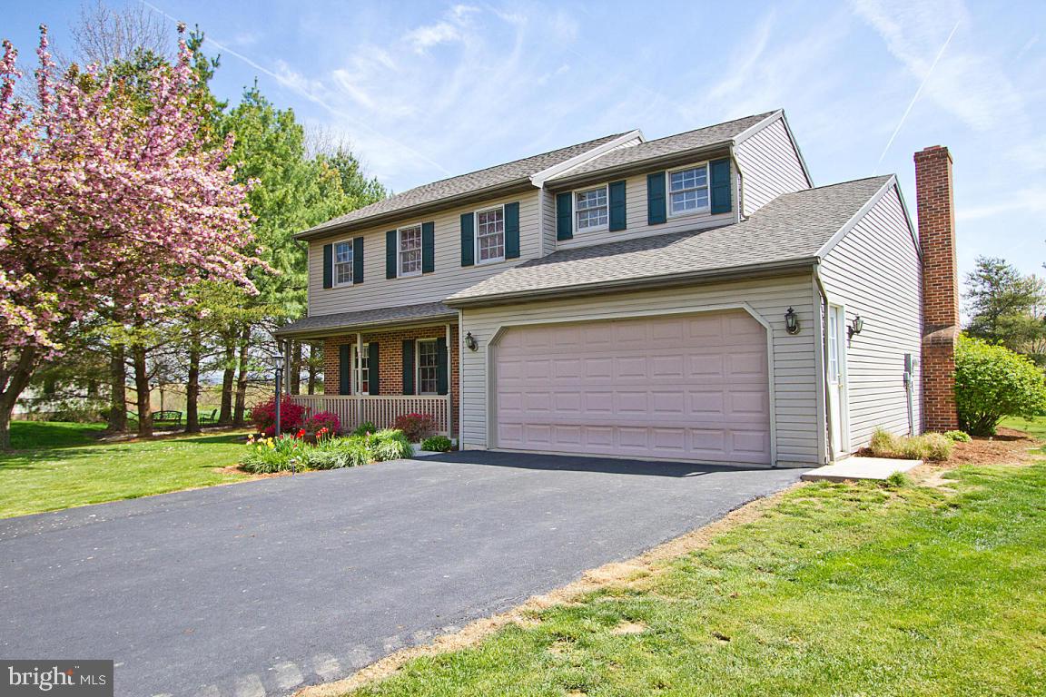 435 Blake Terrace Manheim, PA 17545 - Photo 5 of 54 Gallery Image 5