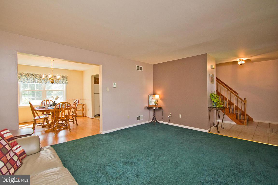 435 Blake Terrace Manheim, PA 17545 - Photo 10 of 54 Gallery Image 10