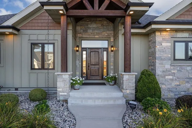 $825,000 | 6259 John F Kennedy Drive, DeForest, WI 53532