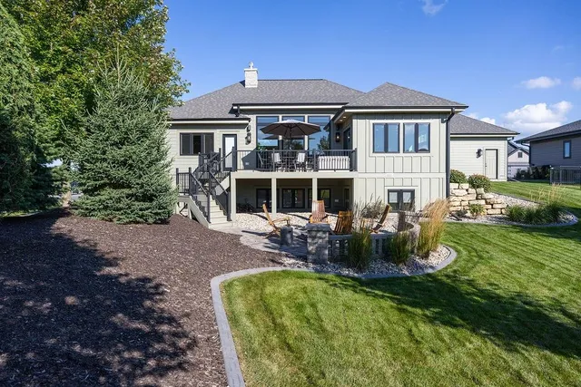 $825,000 | 6259 John F Kennedy Drive, DeForest, WI 53532