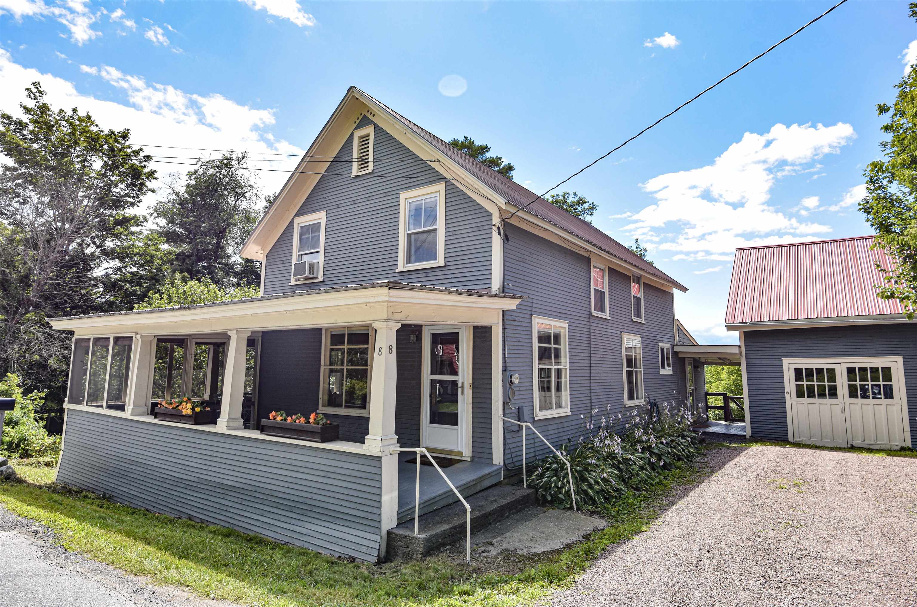 8 Plains Road Jericho, VT 05465 - Photo 2 of 37