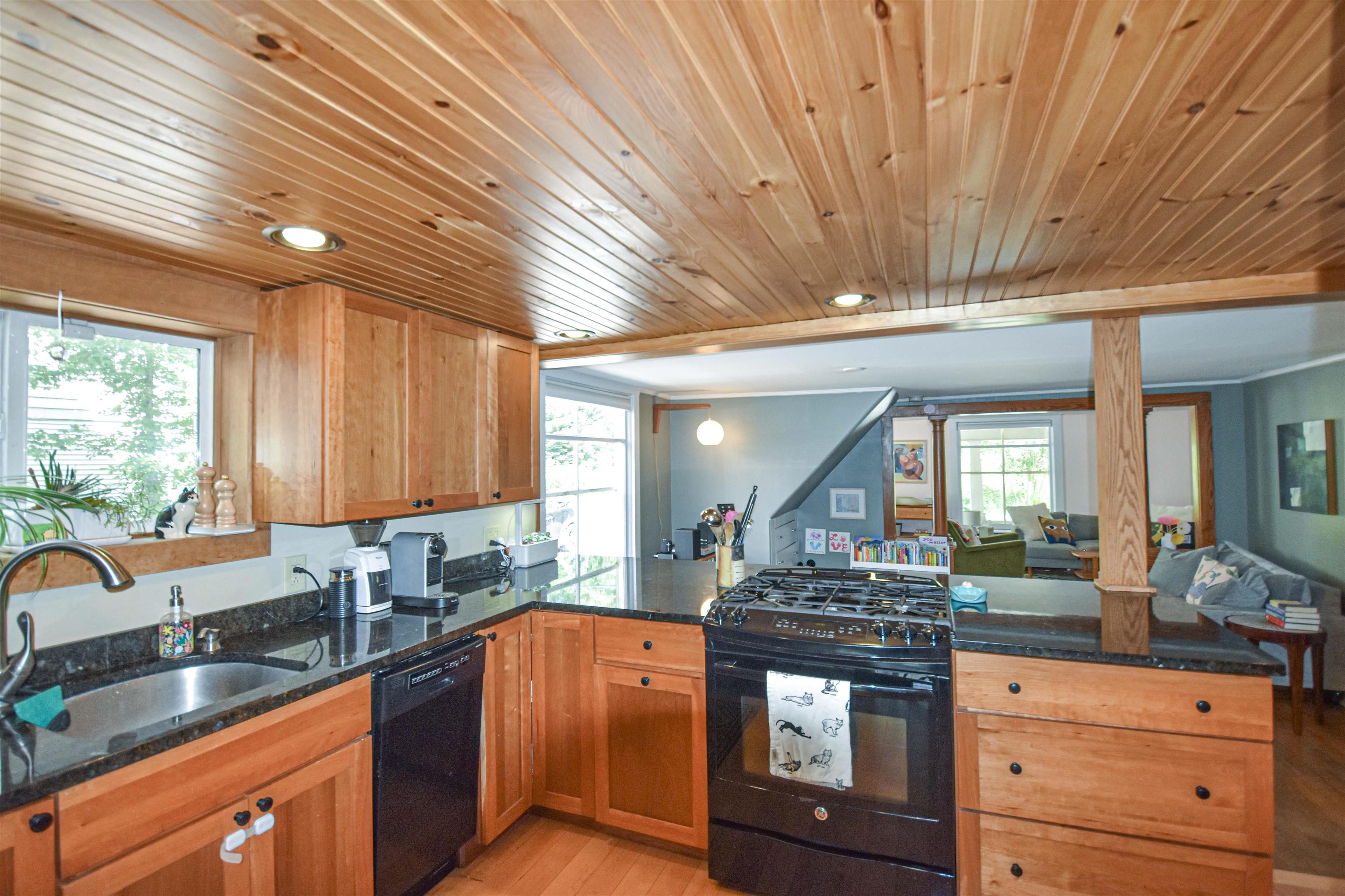 8 Plains Road Jericho, VT 05465 - Photo 36 of 37