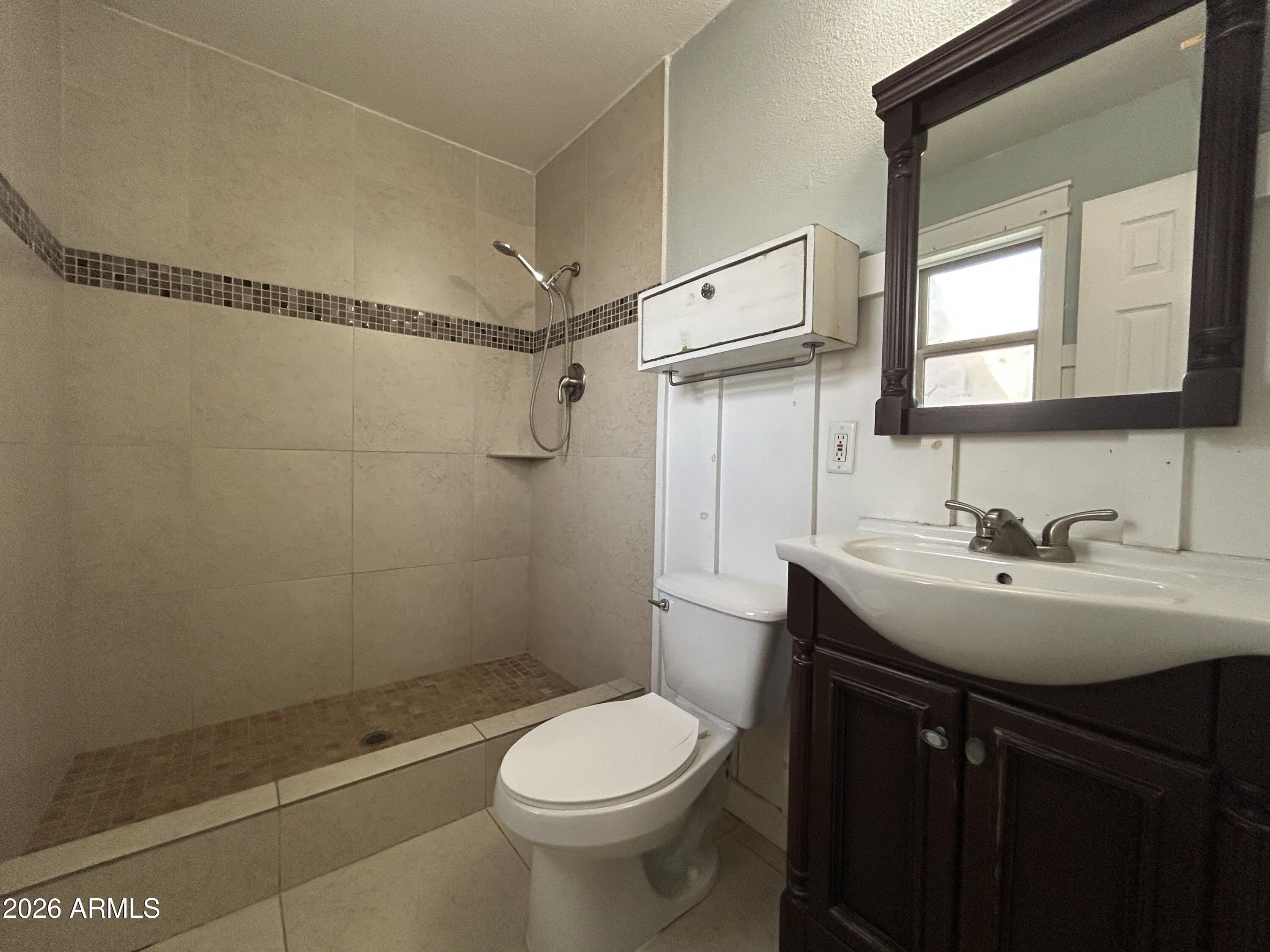 3944 West Bethany Home Road Phoenix, AZ 85019 - Photo 17 of 22 IMG_4117