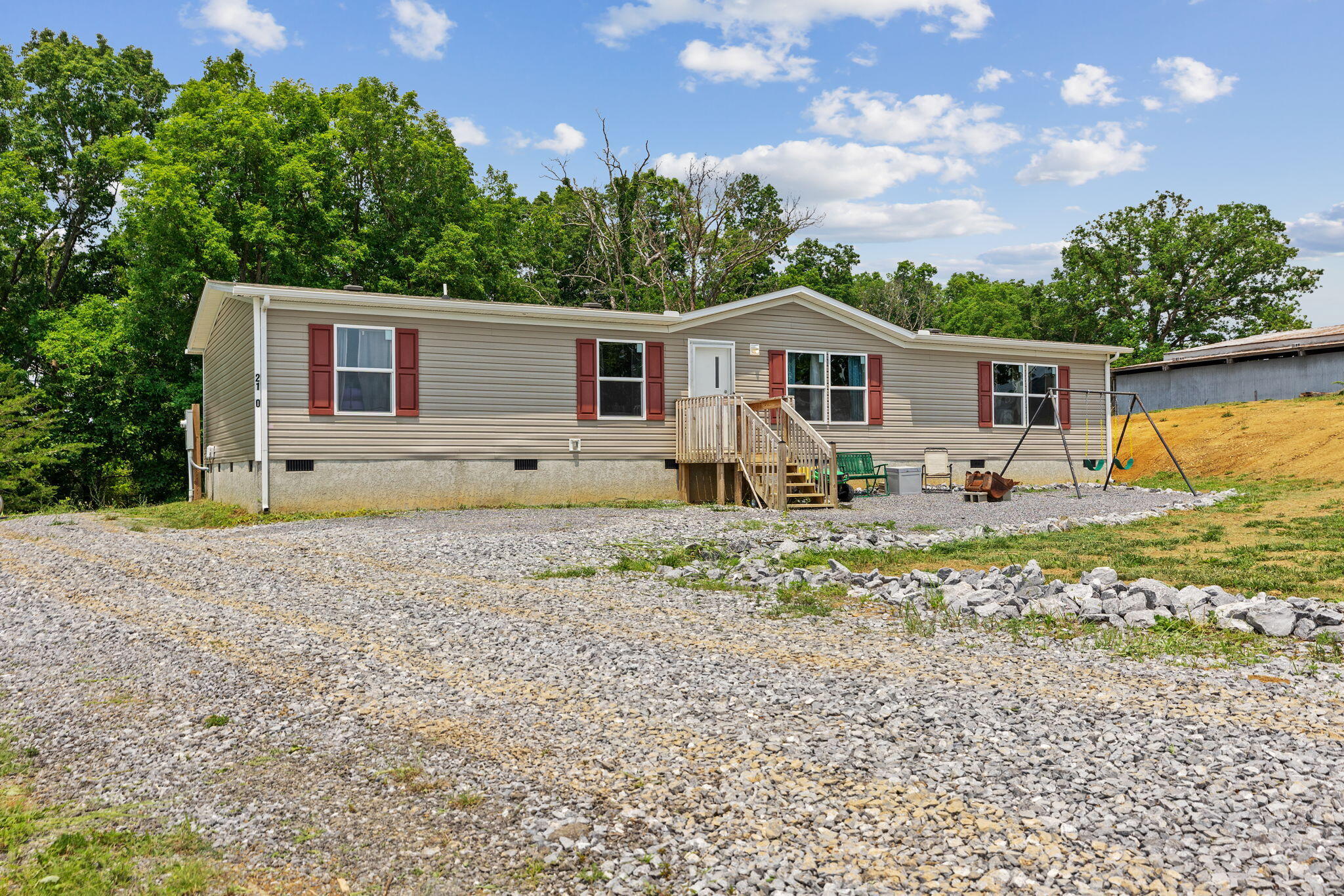 2180 Carpenters Chapel Road Mosheim, TN 37818 - Photo 2 of 36 1-web-or-mls-217A6323