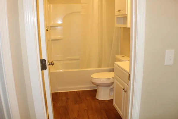 $1,100 | 730 Sir Echo Drive, Unit 4, Kingsport, TN 37663