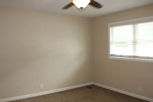 $1,100 | 730 Sir Echo Drive, Unit 4, Kingsport, TN 37663