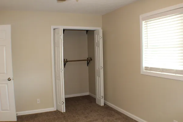 $1,100 | 730 Sir Echo Drive, Unit 4, Kingsport, TN 37663