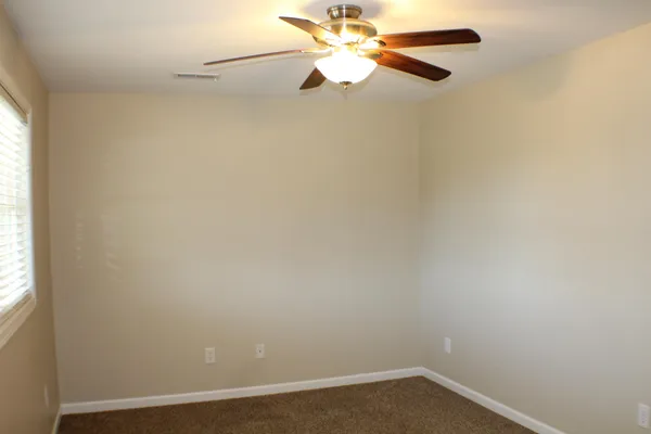 $1,100 | 730 Sir Echo Drive, Unit 4, Kingsport, TN 37663