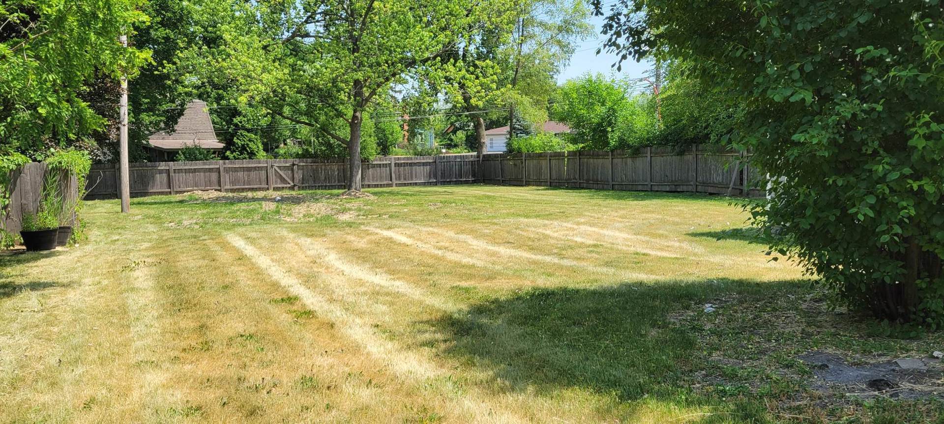 7129 Clarendon Hills Road Darien, IL 60561 - Photo 9 of 9 a view of swimming pool