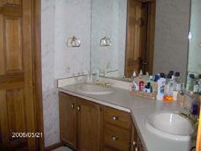806 Quail Ridge Drive Vincennes, IN 47591 - Photo 2 of 9 Gallery Image 2