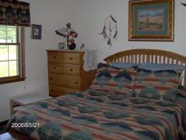 806 Quail Ridge Drive Vincennes, IN 47591 - Photo 4 of 9 Gallery Image 4