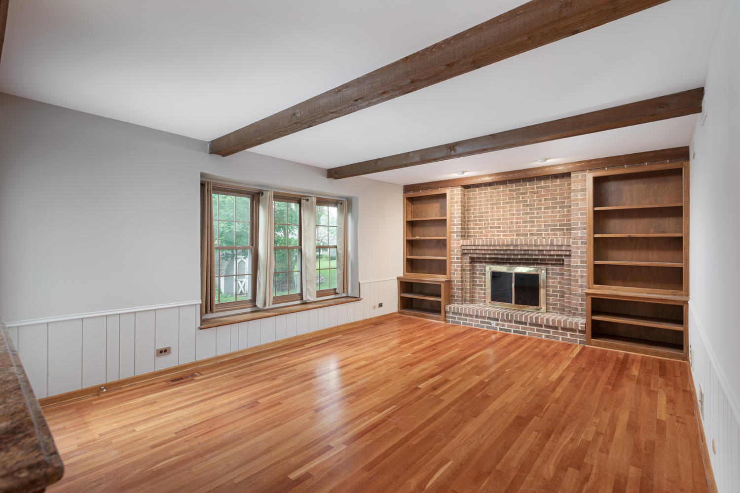 1756 East Bailey Road Naperville, IL 60565 - Photo 12 of 34