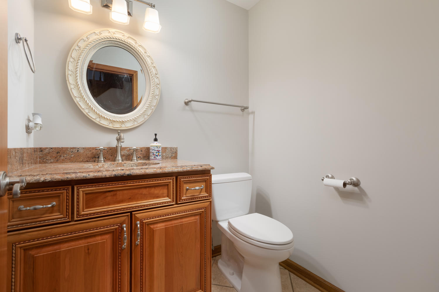 1756 East Bailey Road Naperville, IL 60565 - Photo 19 of 34