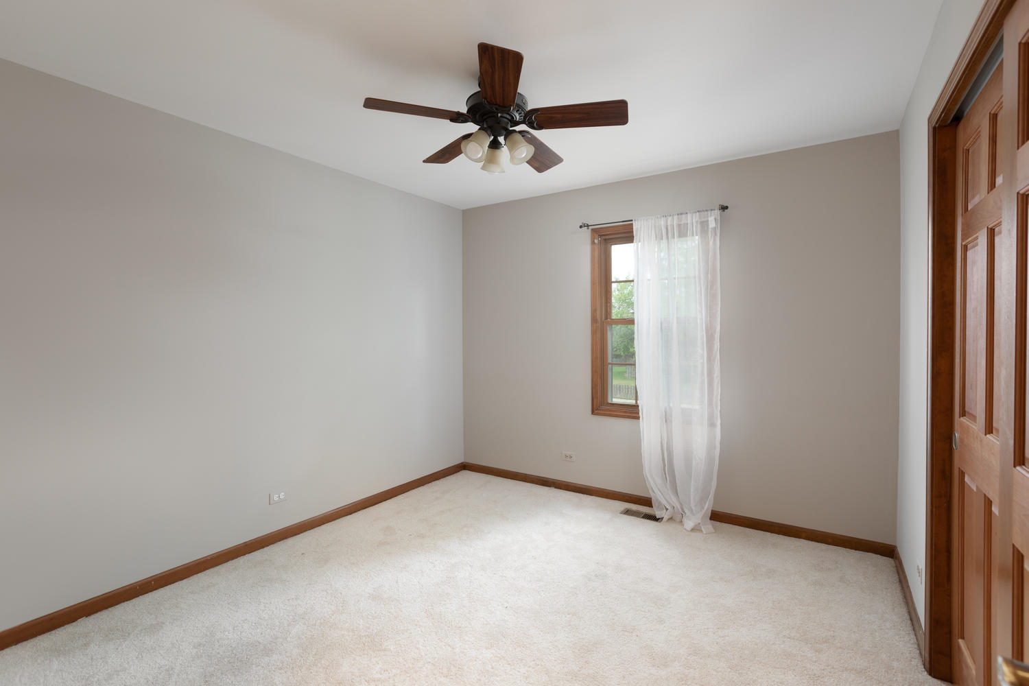 1756 East Bailey Road Naperville, IL 60565 - Photo 21 of 34