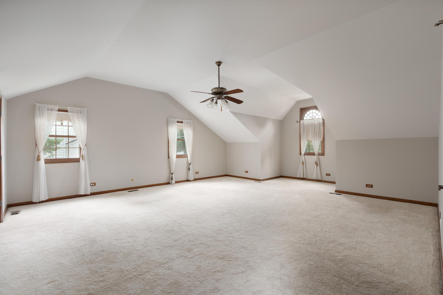 1756 East Bailey Road Naperville, IL 60565 - Photo 24 of 34