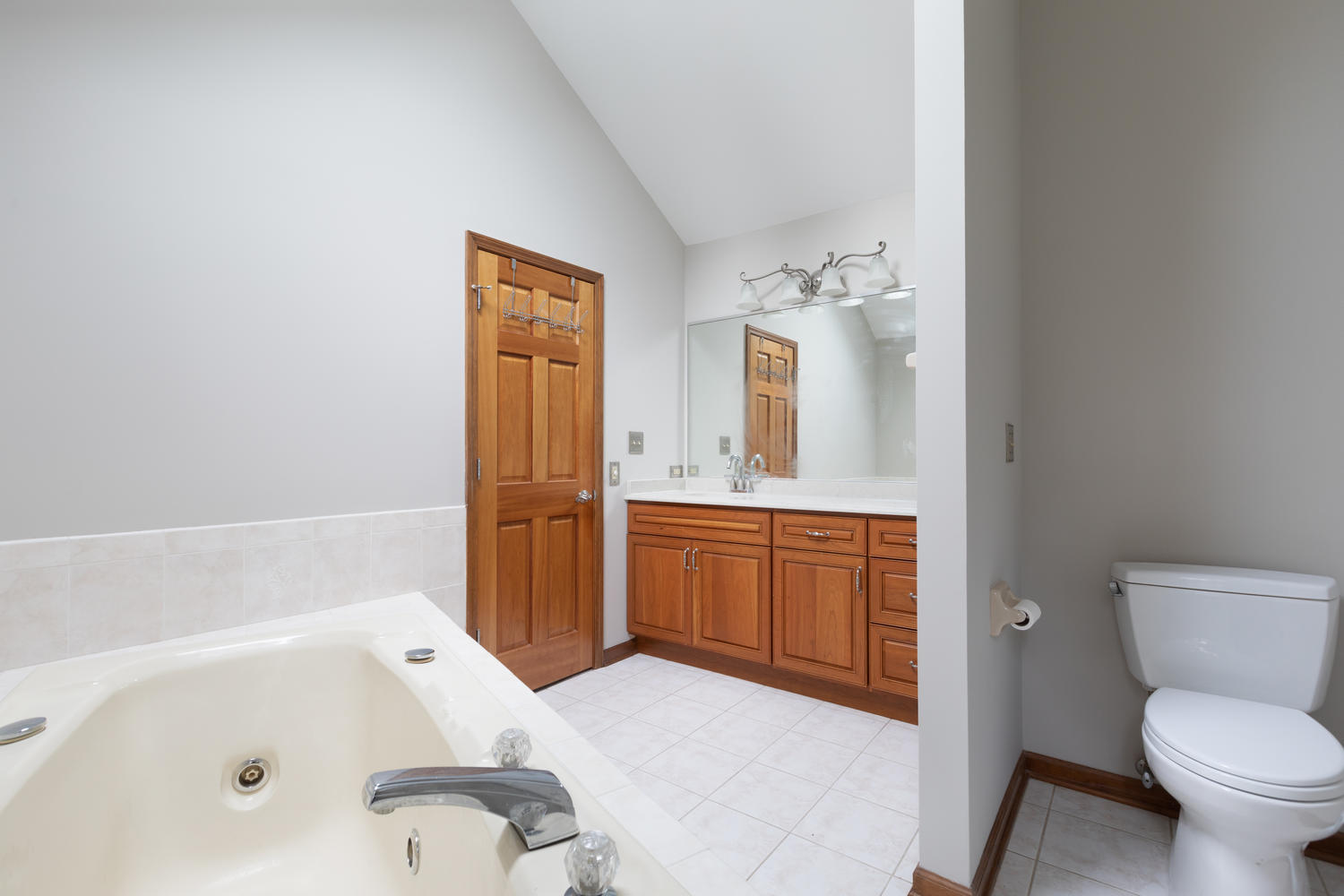 1756 East Bailey Road Naperville, IL 60565 - Photo 27 of 34