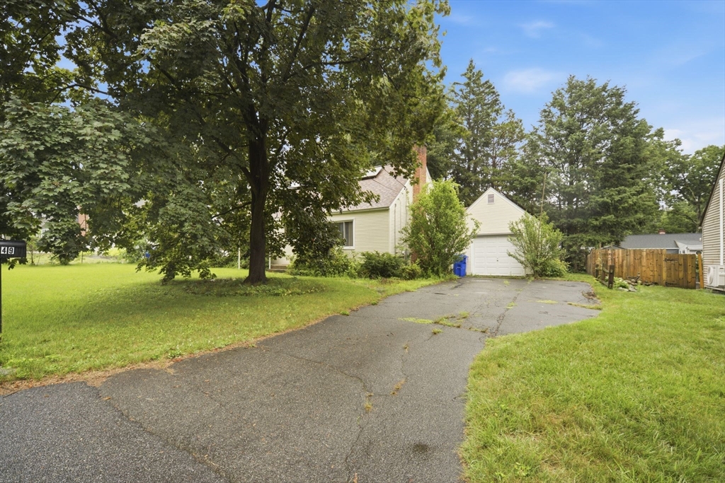149 Old Farm Road Springfield, MA 01119 - Photo 2 of 23