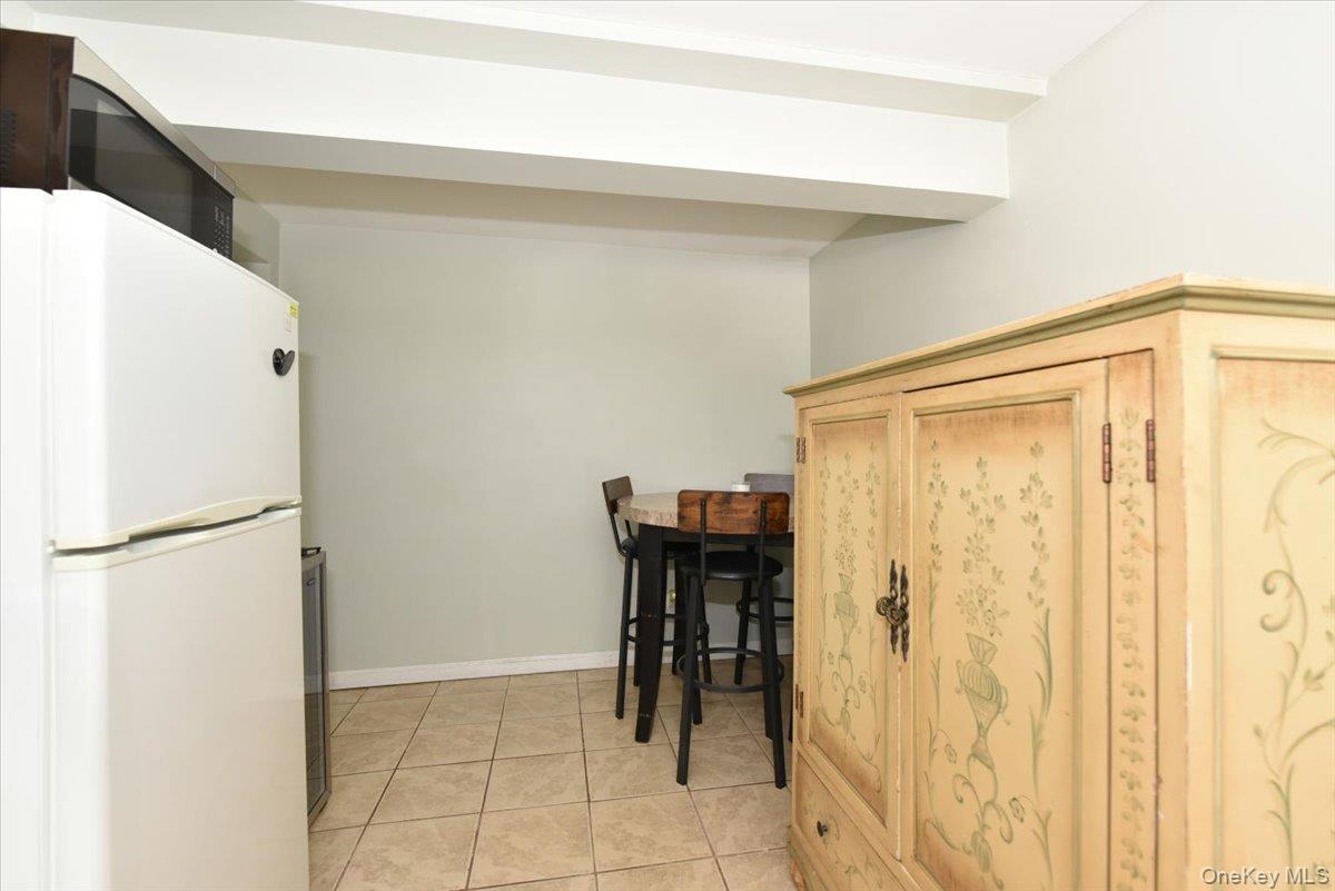 44 Peppermint Road Commack, NY 11725 - Photo 27 of 35