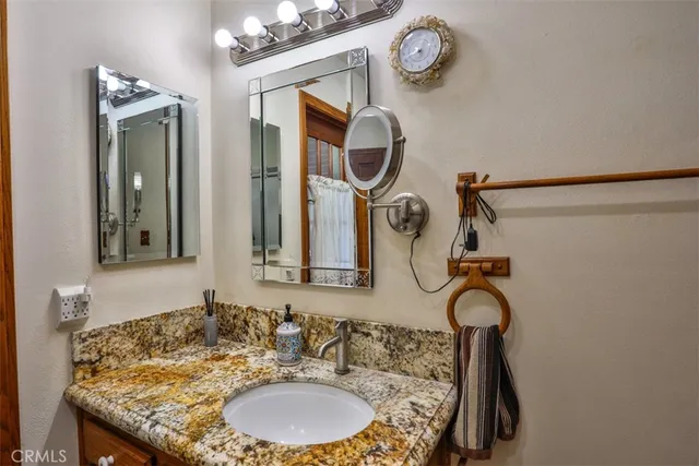 $3,199,000 | 3003 Mesa Verde Drive, Burbank, CA 91504