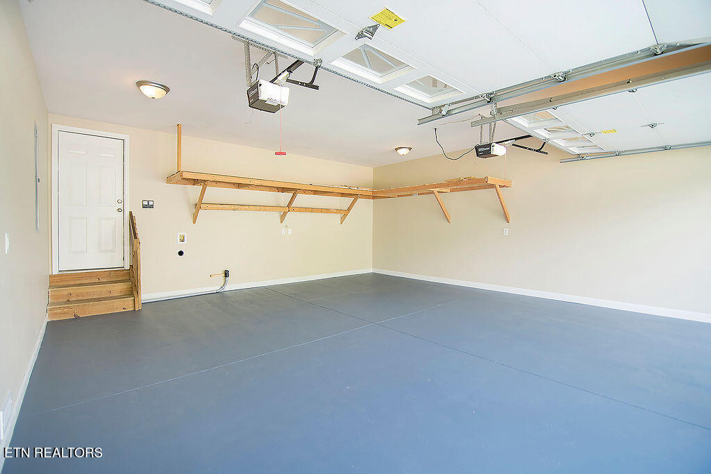 6950 Dodson Branch Road Cookeville, TN 38501 - Photo 23 of 43 garage