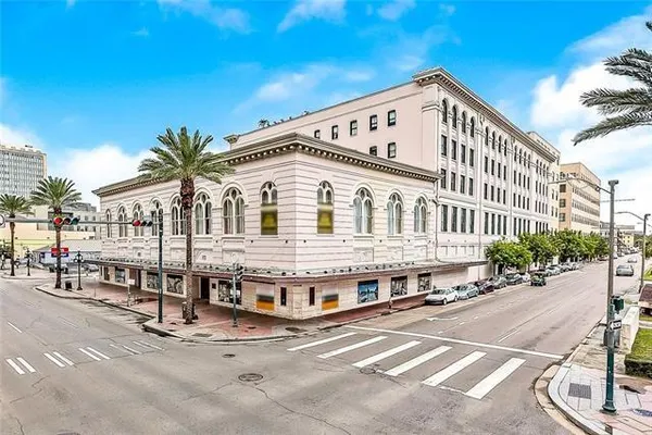 $1,700 | 1201 Canal Street, Unit 501, New Orleans, LA 70112
