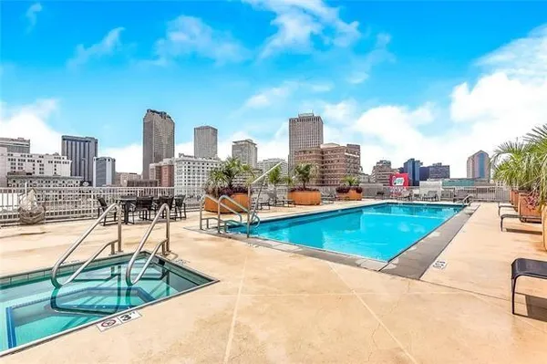 $1,700 | 1201 Canal Street, Unit 501, New Orleans, LA 70112