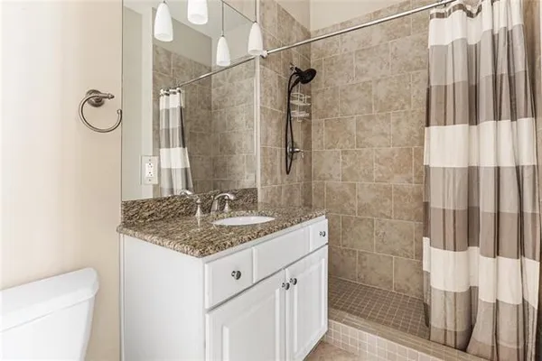 $1,700 | 1201 Canal Street, Unit 501, New Orleans, LA 70112