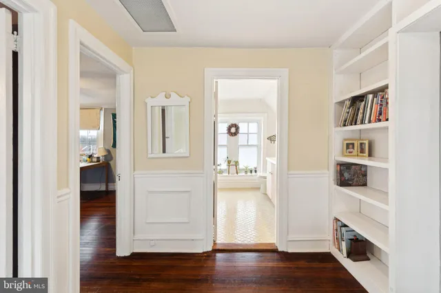 $1,175,000 | 7725 Ardleigh Street, Philadelphia, PA 19118