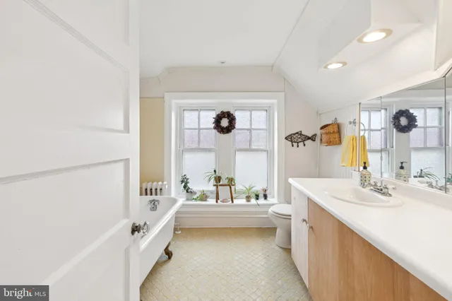 $1,175,000 | 7725 Ardleigh Street, Philadelphia, PA 19118