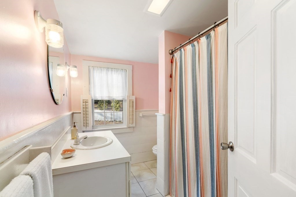 382 Bay Road Duxbury, MA 02332 - Photo 25 of 37 Gallery Image 25