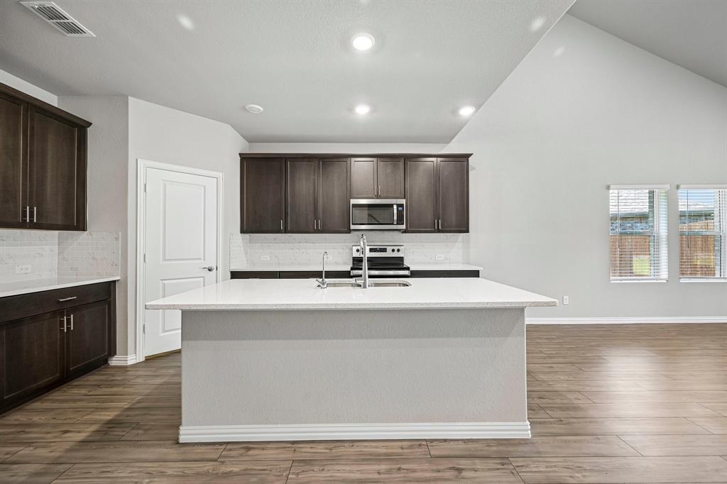 209 Rocky Road Melissa, TX 75454 - Photo 8 of 35