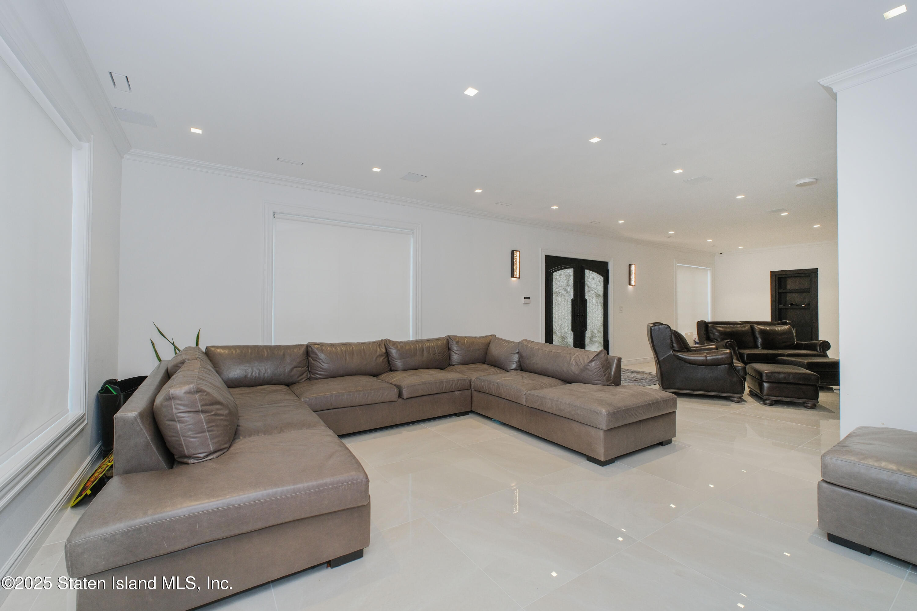 2404 Royce Street Brooklyn, NY 11234 - Photo 17 of 37 DSCF1110