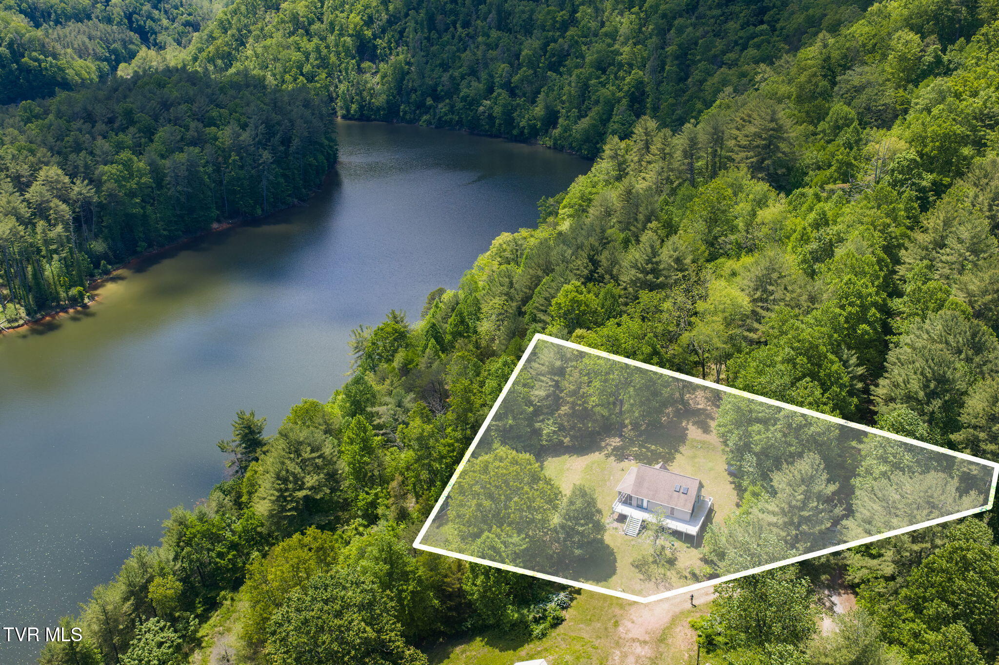 115 Lonesome Pine Trail Butler, TN 37640 - Photo 5 of 57 79-web-or-mls-