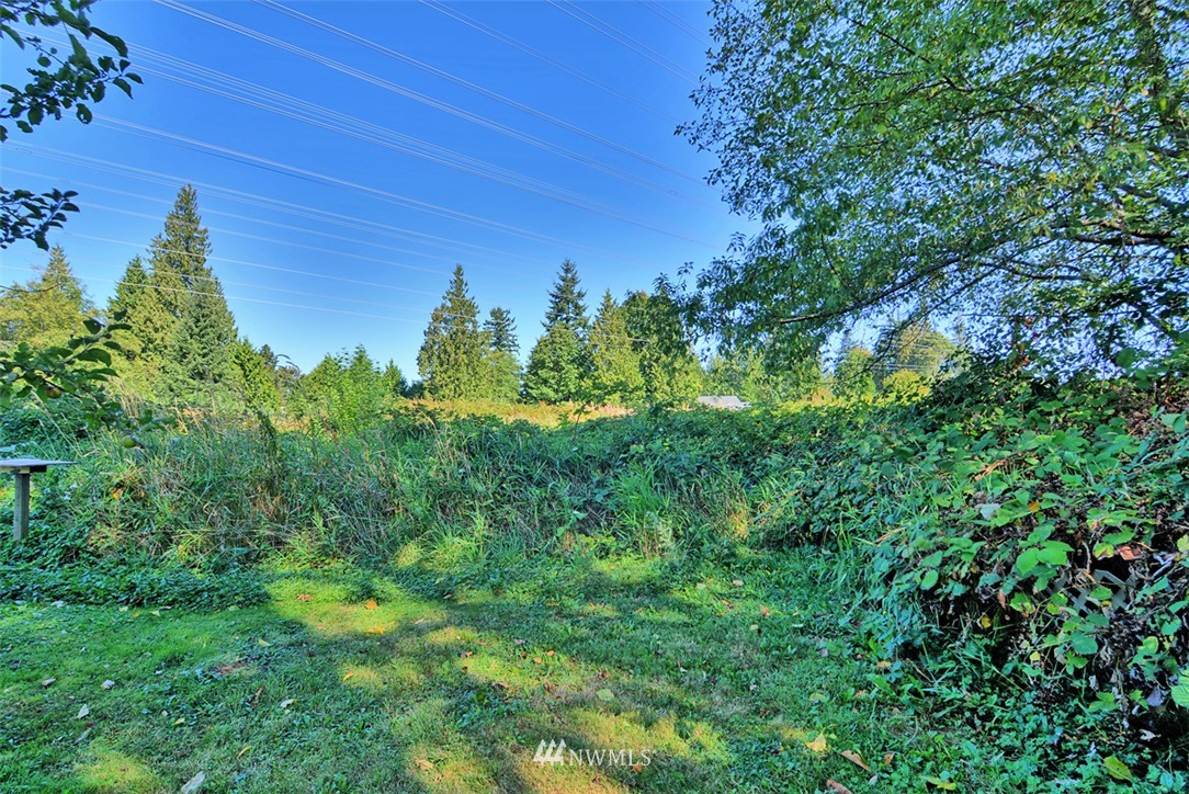 505 Logan Road Lynnwood, WA 98036 - Photo 3 of 14 Gallery Image 3